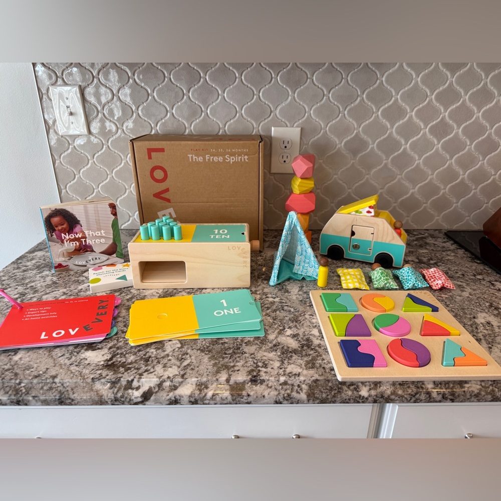 LOVEVERY The Free Spirit Play Kit